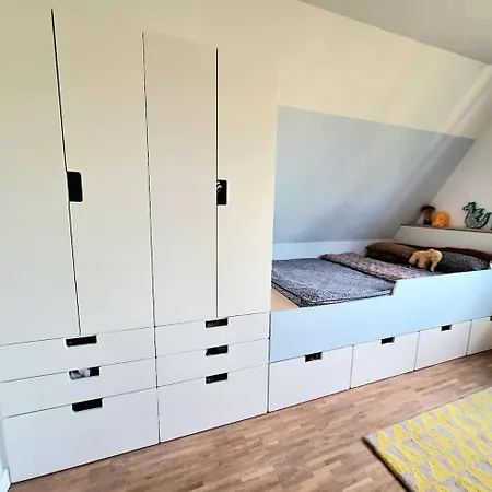 Villa Renovated Townhouse With Garden *