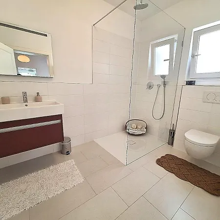 Renovated Townhouse With Garden * Niederdorla