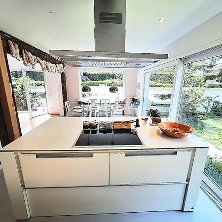 Renovated Townhouse With Garden Niederdorla